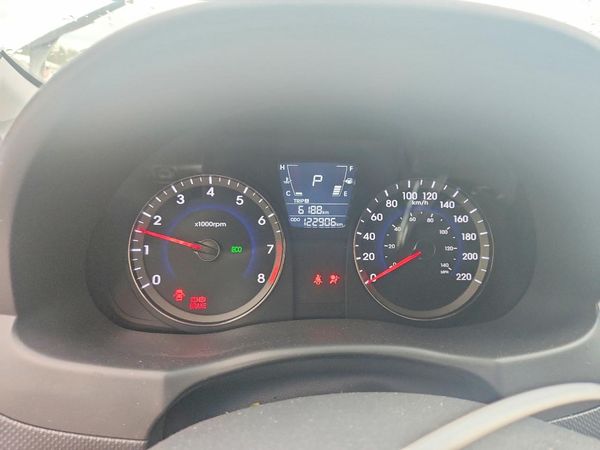 2013 HYUNDAI ACCENT