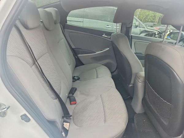 2013 HYUNDAI ACCENT