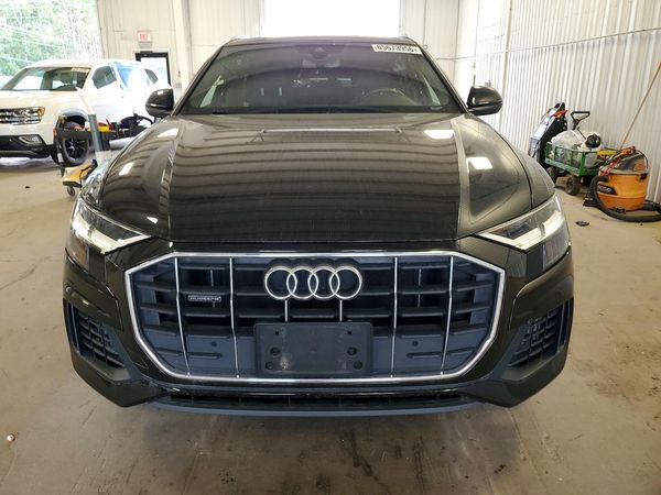 2019 AUDI Q8 Premium
