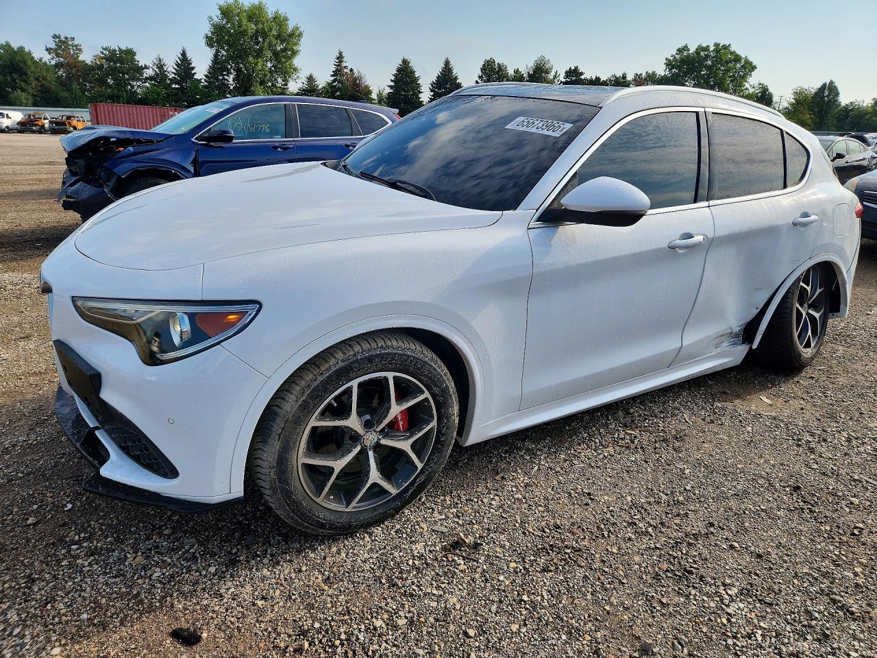 2021 ALFA ROMEO STELVIO TI AWD — Front 3/4