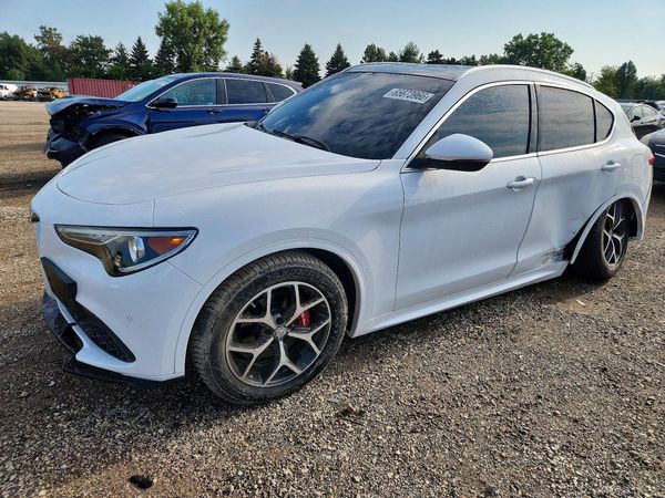 2021 ALFA ROMEO STELVIO TI AWD — Front 3/4
