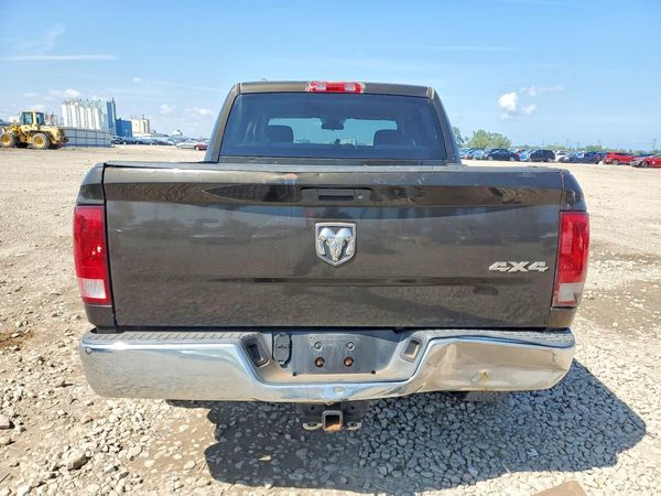 2014 RAM 1500 ST