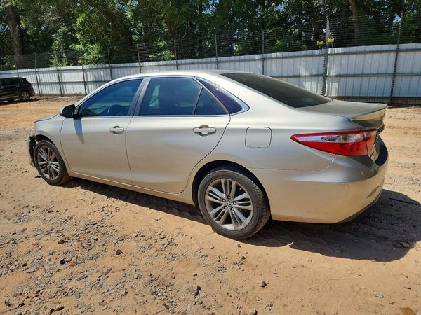 2015 TOYOTA CAMRY