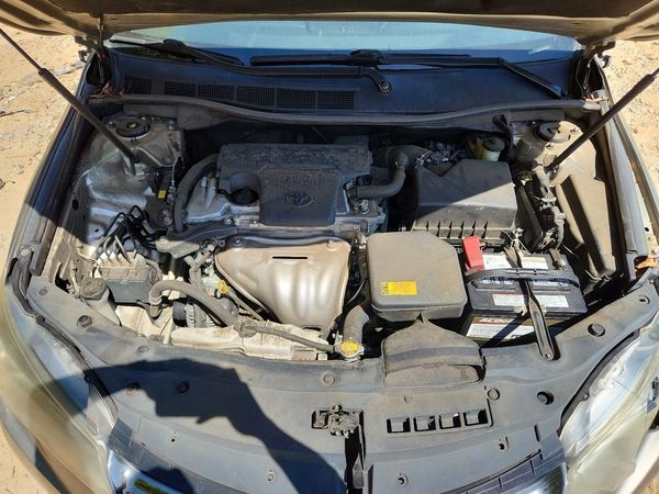 2015 TOYOTA CAMRY