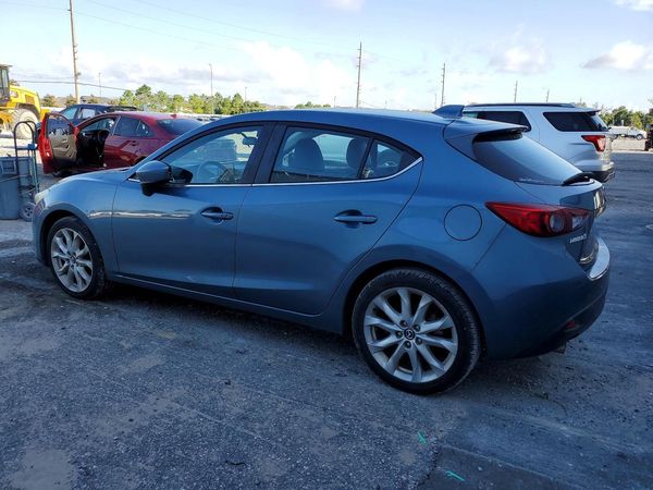 2015 MAZDA 3 Touring/GS
