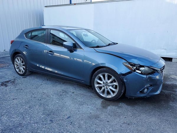 2015 MAZDA 3 Touring/GS