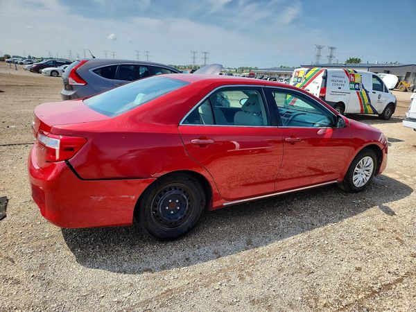 2013 TOYOTA CAMRY