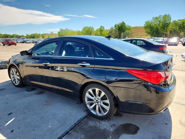 2012 HYUNDAI SONATA Middle level