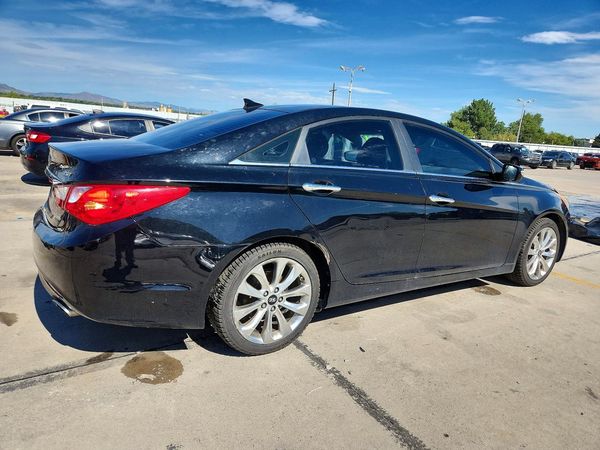 2012 HYUNDAI SONATA Middle level