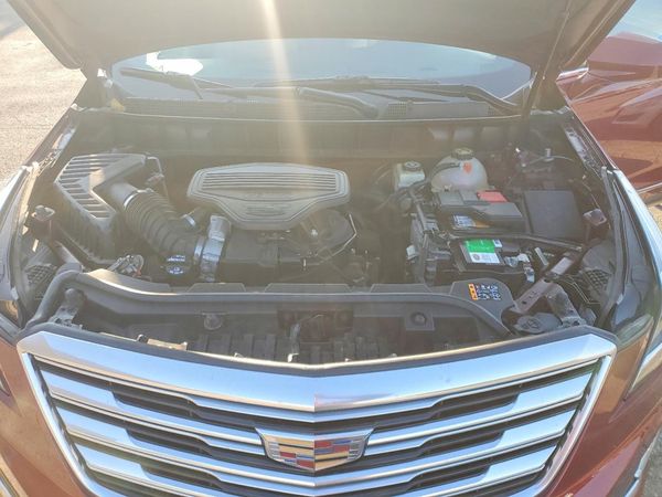 2017 CADILLAC XT5