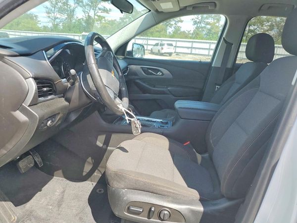 2021 CHEVROLET TRAVERSE LT
