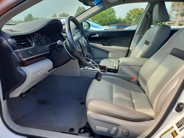 2013 TOYOTA CAMRY — DENT