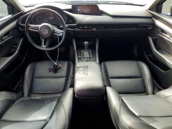 2019 MAZDA 3
