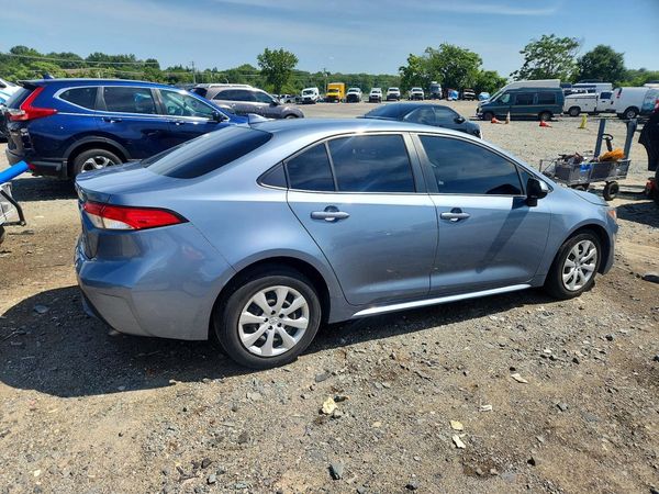 2022 TOYOTA COROLLA