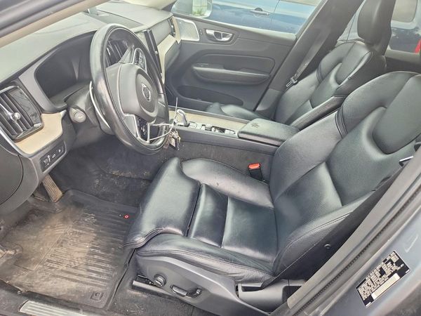 2018 VOLVO XC60 Inscription