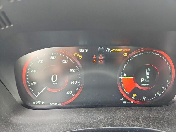 2018 VOLVO XC60 Inscription