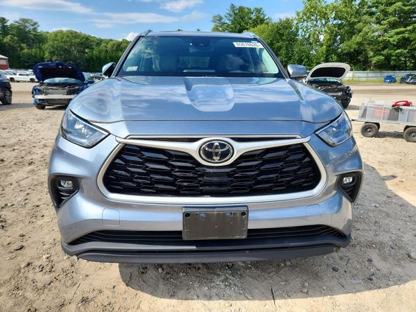 2020 TOYOTA HIGHLANDER