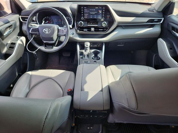 2020 TOYOTA HIGHLANDER