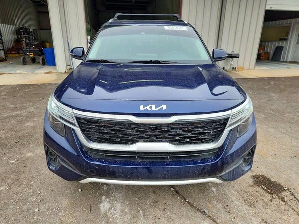 2022 KIA SELTOS EX