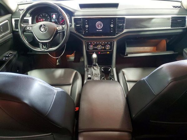 2018 VOLKSWAGEN ATLAS 4Motion SEL
