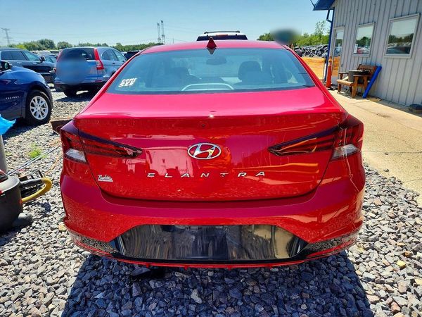 2020 HYUNDAI ELANTRA