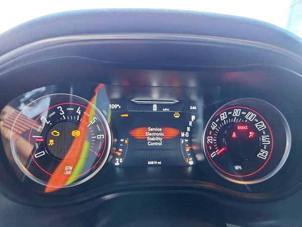 2019 DODGE CHALLENGER SXT