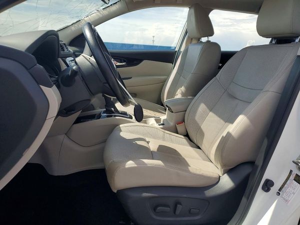2022 NISSAN ROGUE SPORT SL