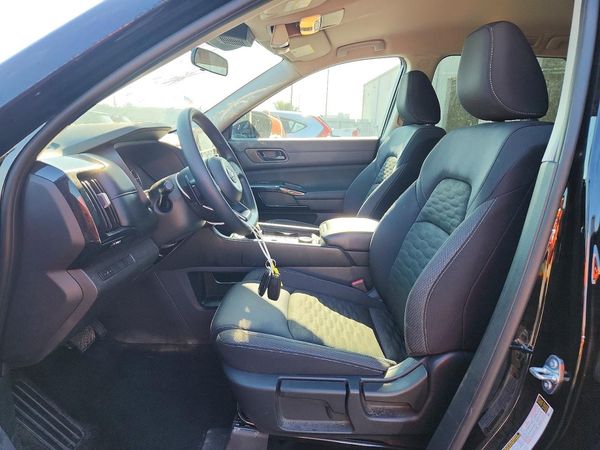 2025 NISSAN PATHFINDER