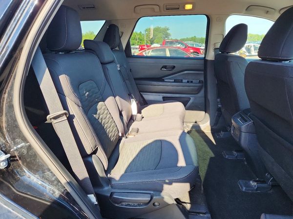 2025 NISSAN PATHFINDER