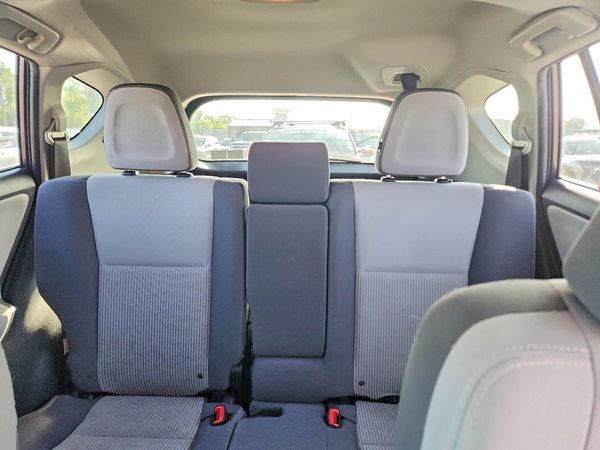 2015 TOYOTA RAV4 XLE (M Grade)
