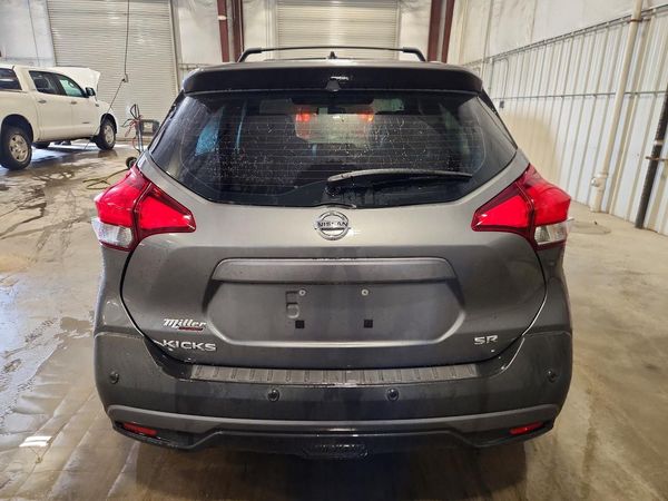 2020 NISSAN KICKS
