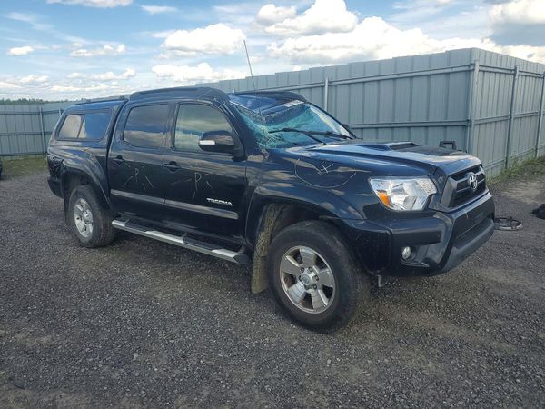 2015 TOYOTA TACOMA Delux Grade