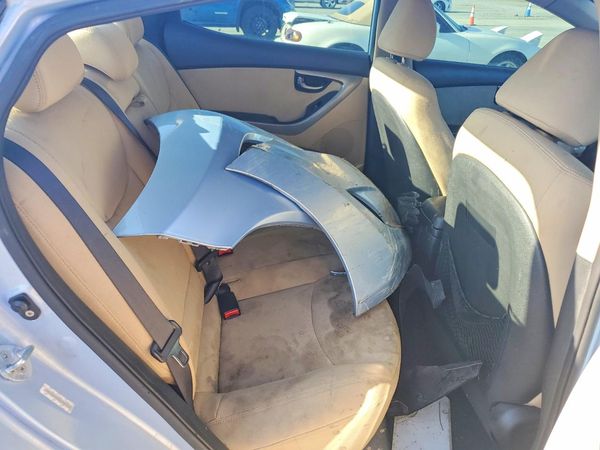 2013 HYUNDAI ELANTRA
