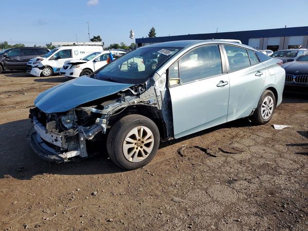 2017 TOYOTA PRIUS