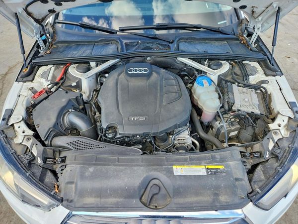 2018 AUDI A4 quattro Premium