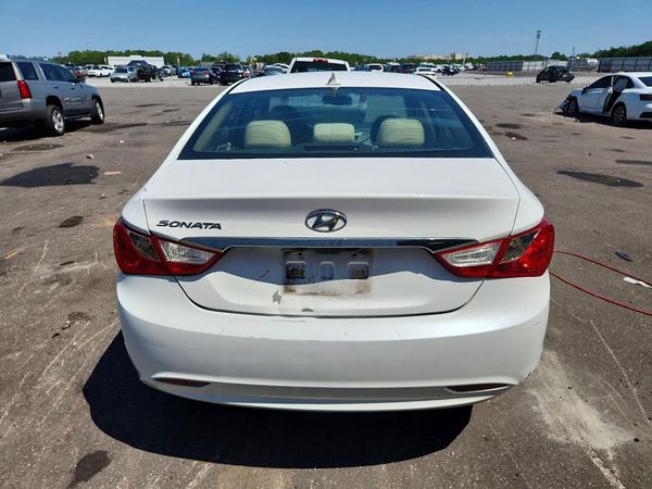 2013 HYUNDAI SONATA