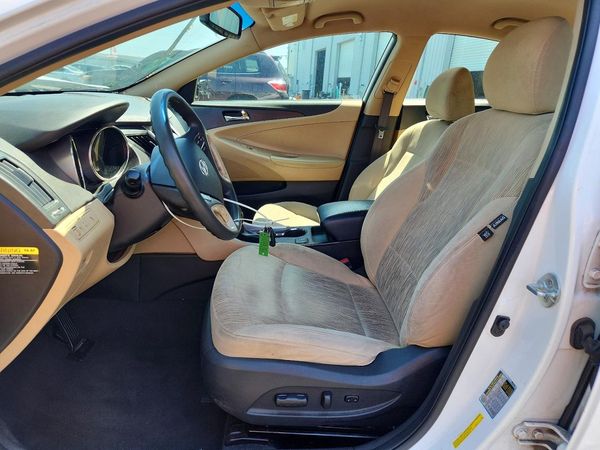 2013 HYUNDAI SONATA