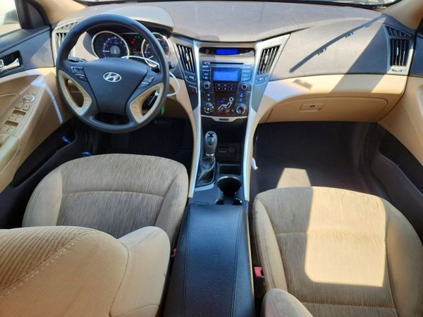 2013 HYUNDAI SONATA