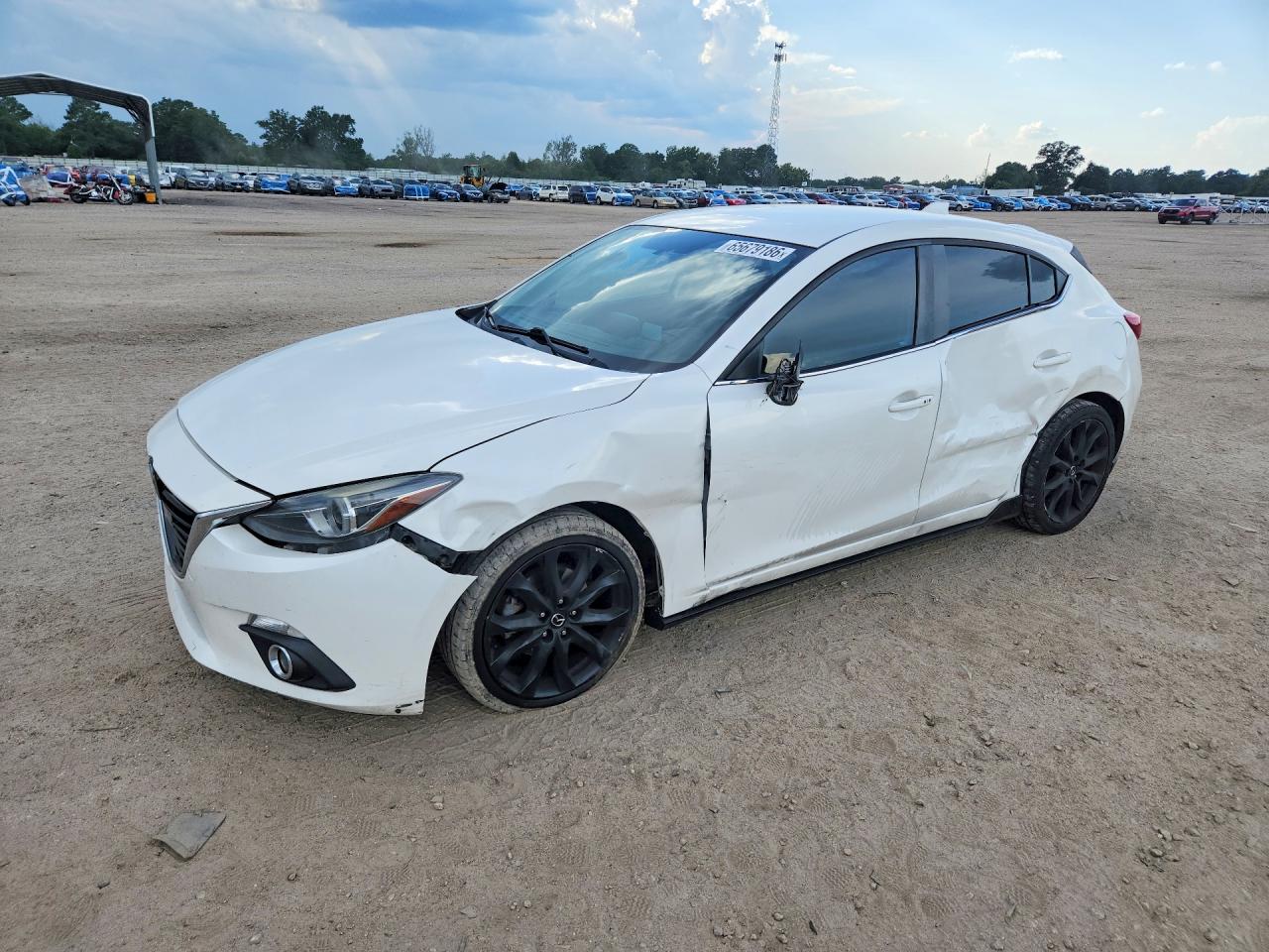 2014 MAZDA 3