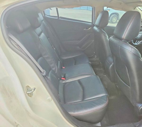 2014 MAZDA 3