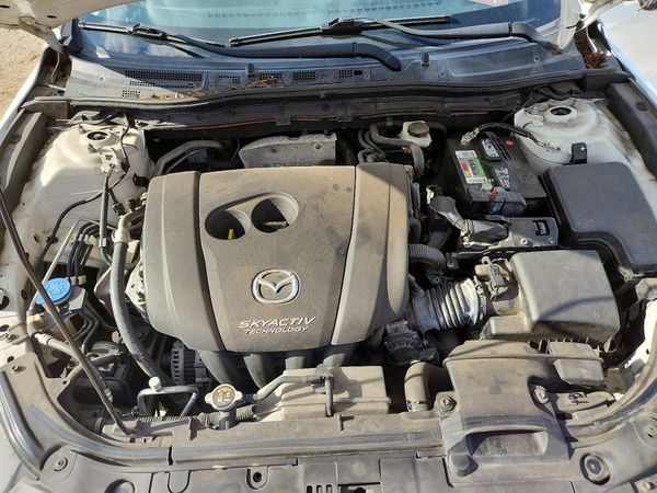 2014 MAZDA 3
