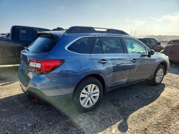 2018 SUBARU OUTBACK Premium+M/R