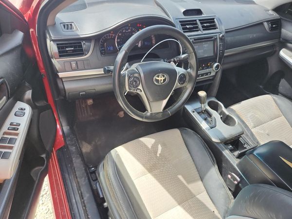 2014 TOYOTA CAMRY