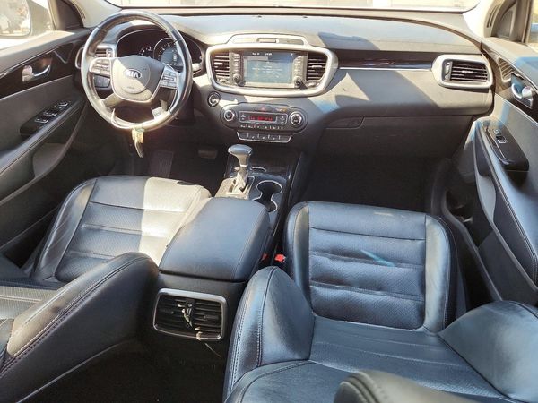 2019 KIA SORENTO