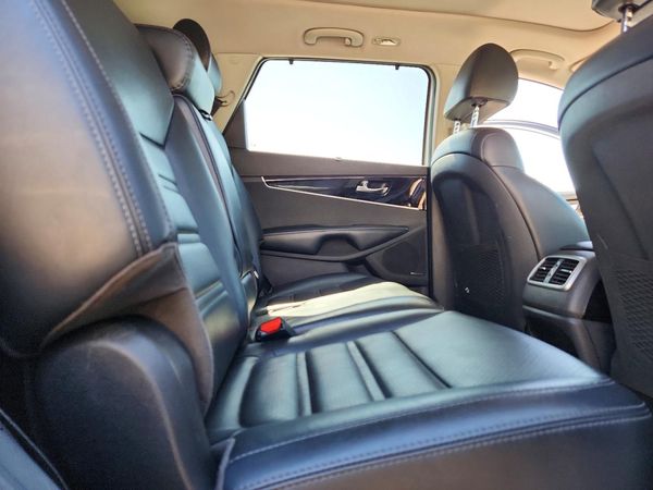 2019 KIA SORENTO