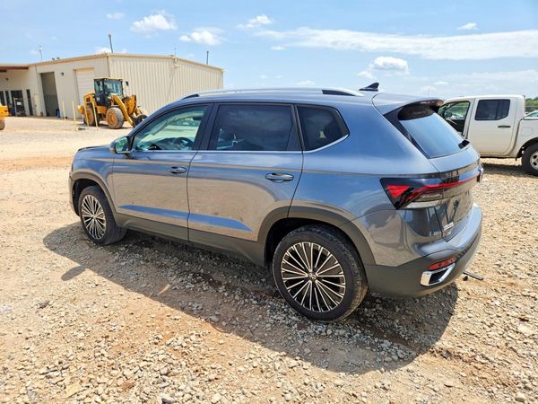 2025 VOLKSWAGEN TAOS