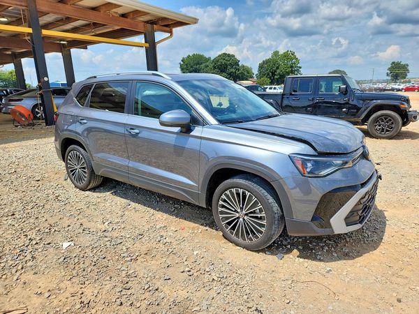 2025 VOLKSWAGEN TAOS