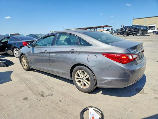 2012 HYUNDAI SONATA