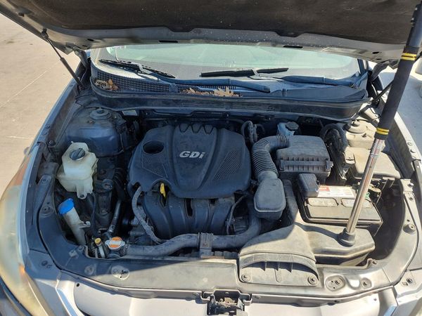 2012 HYUNDAI SONATA