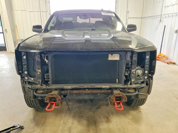 2018 CHEVROLET SILVERADO LT